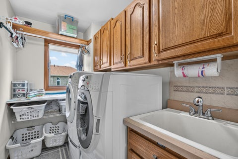Tiny photo for 604 Mahoney Drive, Minooka, IL 60447 (MLS # 12554403)