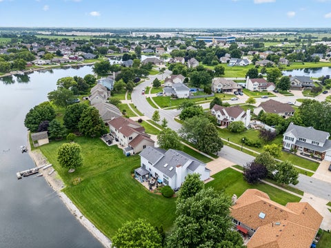 Tiny photo for 604 Mahoney Drive, Minooka, IL 60447 (MLS # 12554403)