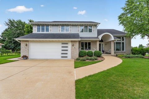 Tiny photo for 604 Mahoney Drive, Minooka, IL 60447 (MLS # 12554403)