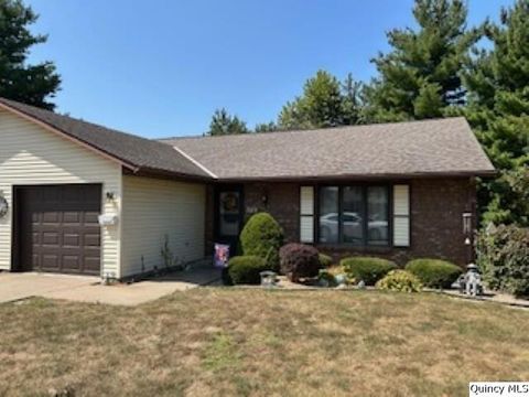 3811 Pine Ridge Quincy IL 62305