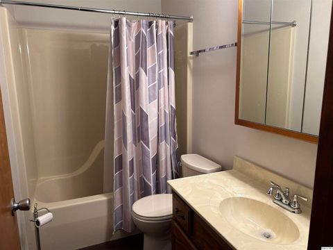 Tiny photo for 3811 Pine Ridge Dr, Quincy, IL 62305 (MLS # 12497528)