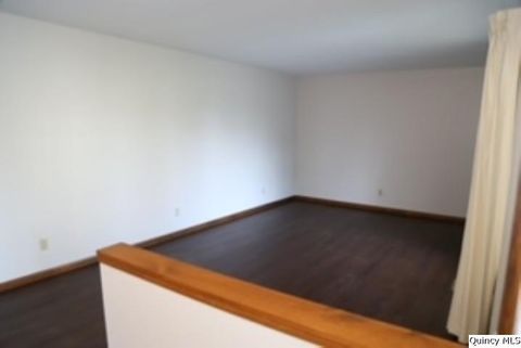 Tiny photo for 3811 Pine Ridge Dr, Quincy, IL 62305 (MLS # 12497528)