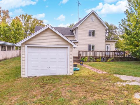 Tiny photo for 301 N Wolf Street, Odell, IL 60460 (MLS # 12490356)