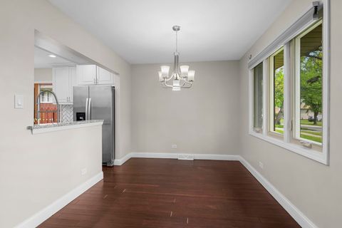 Tiny photo for 15040 Kenton Avenue, Midlothian, IL 60445 (MLS # 12614767)
