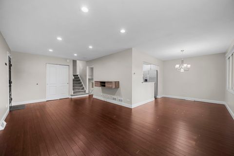 Tiny photo for 15040 Kenton Avenue, Midlothian, IL 60445 (MLS # 12614767)