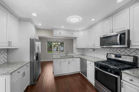 Tiny photo for 15040 Kenton Avenue, Midlothian, IL 60445 (MLS # 12614767)