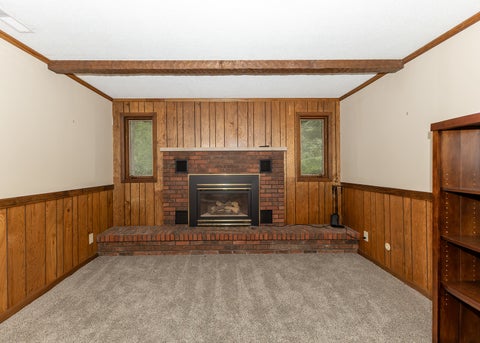 Tiny photo for 3 Heather Lane, Clinton, IA 52732 (MLS # 12549466)