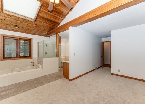Tiny photo for 3 Heather Lane, Clinton, IA 52732 (MLS # 12549466)