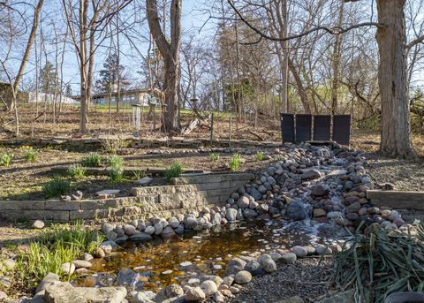 Tiny photo for 3 Heather Lane, Clinton, IA 52732 (MLS # 12549466)
