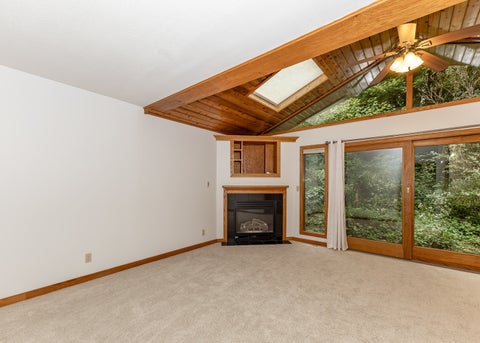 Tiny photo for 3 Heather Lane, Clinton, IA 52732 (MLS # 12549466)