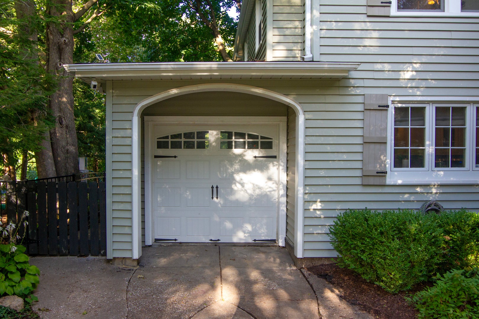 315 Ridgewood Avenue