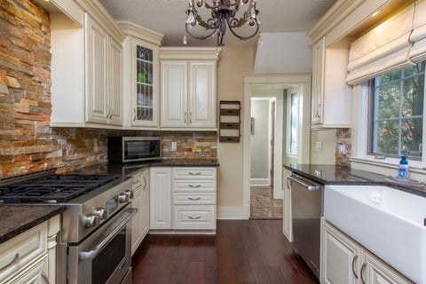 Tiny photo for 315 Ridgewood Avenue, Davenport, IA 52803 (MLS # 12754466)