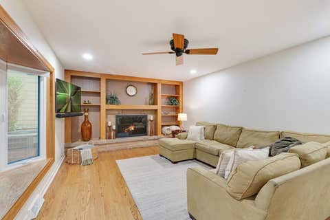 Tiny photo for 1685 Dartmouth Lane, Deerfield, IL 60015 (MLS # 12729185)