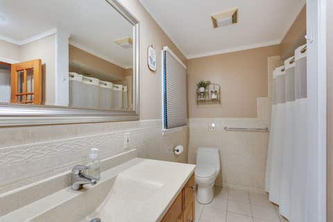 Tiny photo for 1685 Dartmouth Lane, Deerfield, IL 60015 (MLS # 12729185)