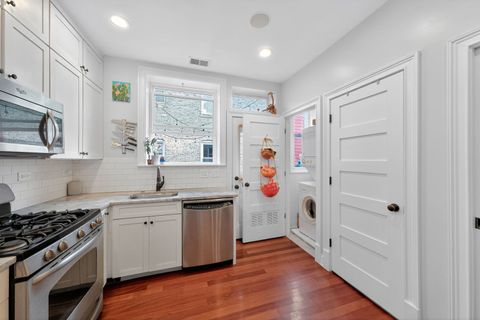 Tiny photo for 2578 W Lyndale Street #2, Chicago, IL 60647 (MLS # 12494706)