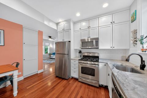 Tiny photo for 2578 W Lyndale Street #2, Chicago, IL 60647 (MLS # 12494706)