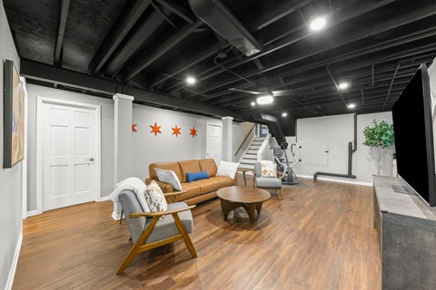 Tiny photo for 850 Glen Crest Drive, Glen Ellyn, IL 60137 (MLS # 12761247)