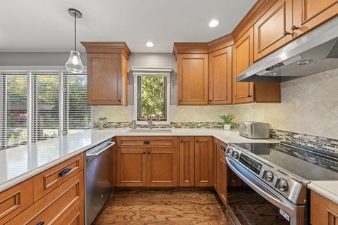 Tiny photo for 850 Glen Crest Drive, Glen Ellyn, IL 60137 (MLS # 12761247)