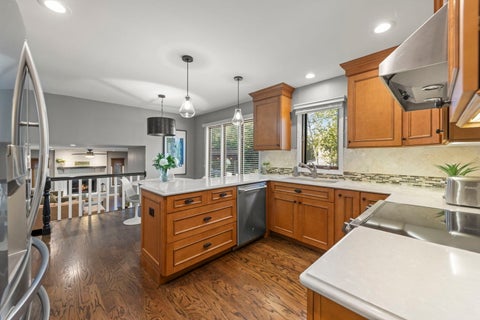 Tiny photo for 850 Glen Crest Drive, Glen Ellyn, IL 60137 (MLS # 12761247)