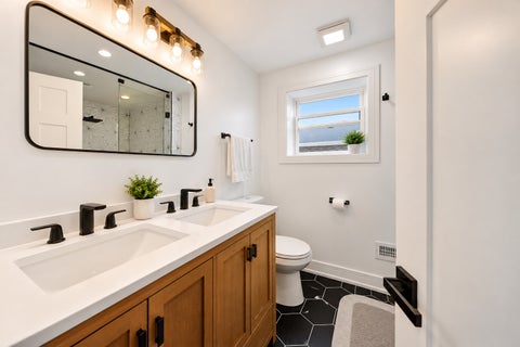 Tiny photo for 6148 S Moody Avenue, Chicago, IL 60638 (MLS # 12773629)
