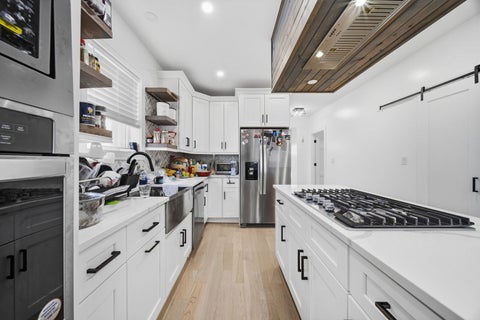 Tiny photo for 6148 S Moody Avenue, Chicago, IL 60638 (MLS # 12773629)