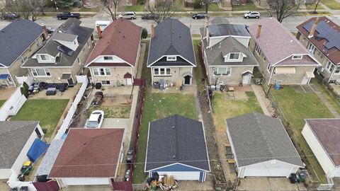 Tiny photo for 1913 East Avenue, Berwyn, IL 60402 (MLS # 12620444)