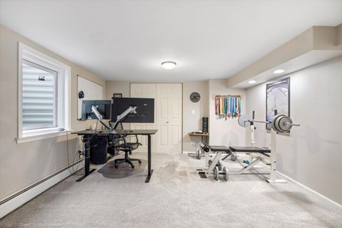 Tiny photo for 698 N Kenilworth Avenue, Glen Ellyn, IL 60137 (MLS # 12632521)