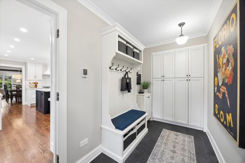 Tiny photo for 698 N Kenilworth Avenue, Glen Ellyn, IL 60137 (MLS # 12632521)