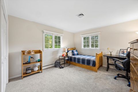 Tiny photo for 698 N Kenilworth Avenue, Glen Ellyn, IL 60137 (MLS # 12632521)