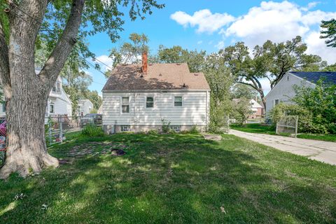 Tiny photo for 17926 Roy Street, Lansing, IL 60438 (MLS # 12432808)