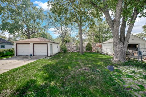 Tiny photo for 17926 Roy Street, Lansing, IL 60438 (MLS # 12432808)