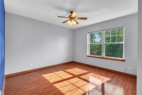Tiny photo for 2820 Glacier Way #B, Wauconda, IL 60084 (MLS # 12486766)