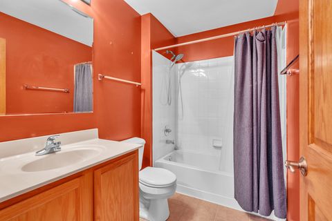 Tiny photo for 2820 Glacier Way #B, Wauconda, IL 60084 (MLS # 12486766)