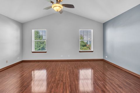 Tiny photo for 2820 Glacier Way #B, Wauconda, IL 60084 (MLS # 12486766)