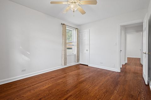 Tiny photo for Clarendon Hills, IL 60514 (MLS # 12583712)