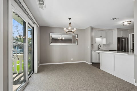 Tiny photo for 549 Williamsburg Court #B2, Wheeling, IL 60090 (MLS # 12777650)
