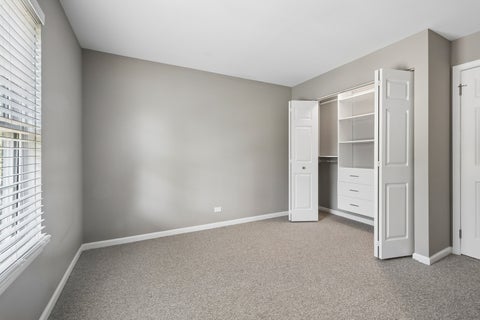 Tiny photo for 549 Williamsburg Court #B2, Wheeling, IL 60090 (MLS # 12777650)