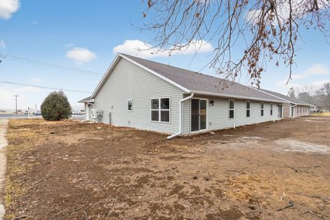 Tiny photo for 305 W South Street #305, Durand, IL 61024 (MLS # 12585019)