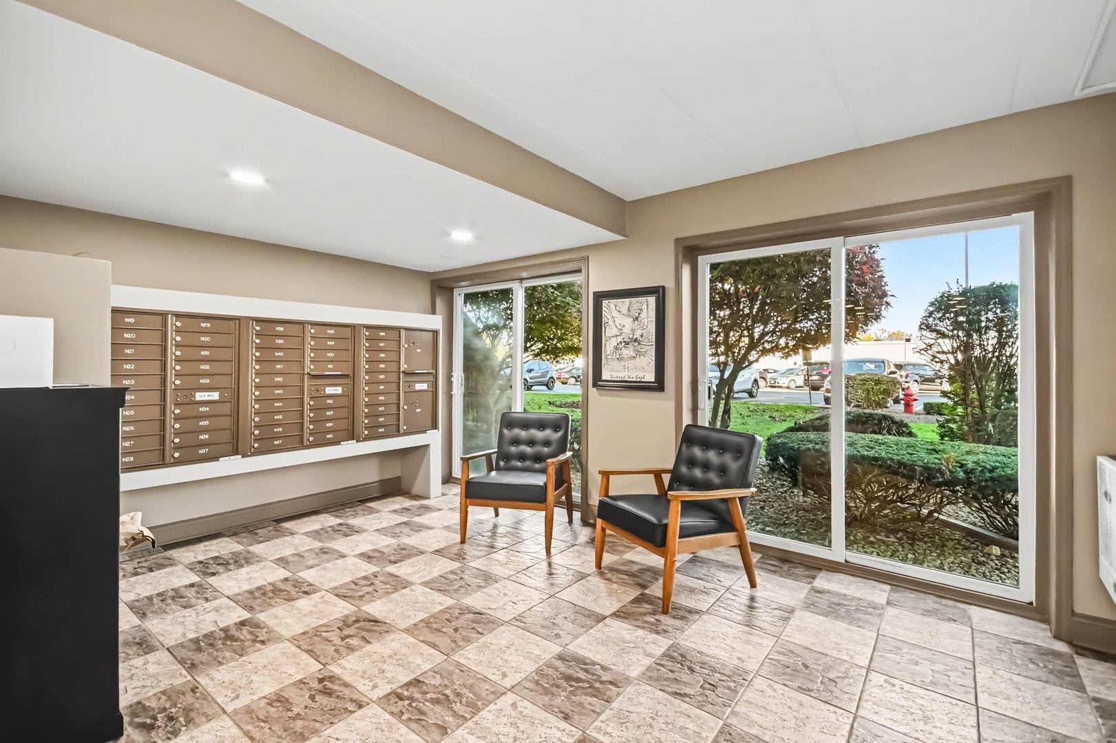 2900 Maple Avenue 20-E