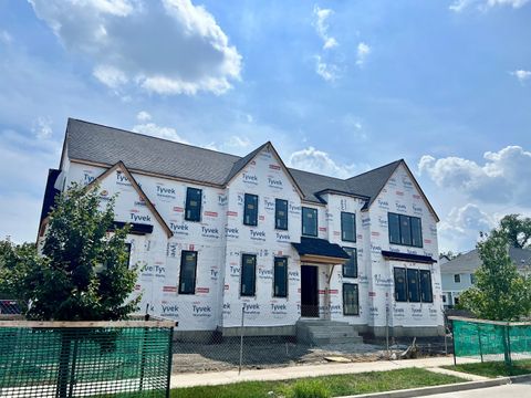 618 S swain Avenue Elmhurst IL 60126