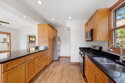 Tiny photo for 602 Highland Avenue, Oak Park, IL 60304 (MLS # 12791043)