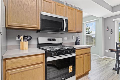 Tiny photo for 16860 Ivy Lane, Lockport, IL 60441 (MLS # 12480725)