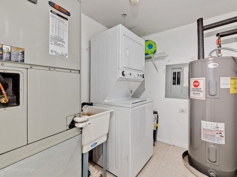Tiny photo for 8000 Kilpatrick Avenue #2F, Skokie, IL 60076 (MLS # 12759358)