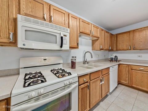 Tiny photo for 8000 Kilpatrick Avenue #2F, Skokie, IL 60076 (MLS # 12759358)