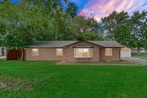 Photo of 19150 W Airport Road, Romeoville, IL 60446 (MLS # 12451588)