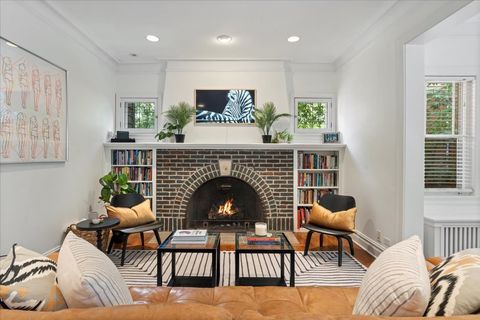 Tiny photo for 711 Michigan Avenue, Evanston, IL 60202 (MLS # 12480475)