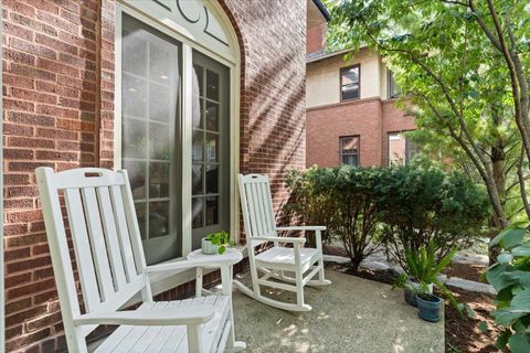 Tiny photo for 711 Michigan Avenue, Evanston, IL 60202 (MLS # 12480475)