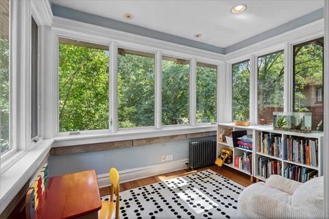 Tiny photo for 711 Michigan Avenue, Evanston, IL 60202 (MLS # 12480475)