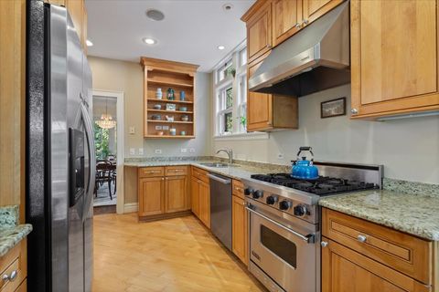 Tiny photo for 711 Michigan Avenue, Evanston, IL 60202 (MLS # 12480475)