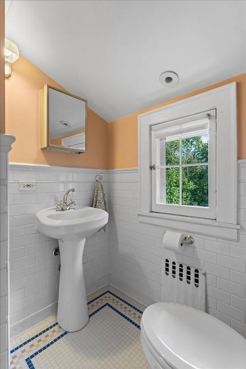 Tiny photo for 711 Michigan Avenue, Evanston, IL 60202 (MLS # 12480475)